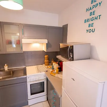 Spacious With Terrace Close To Paris, Rer A Apartmán Boissy-Saint-Léger